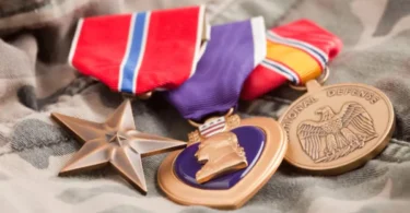 how to get a purple heart medal
